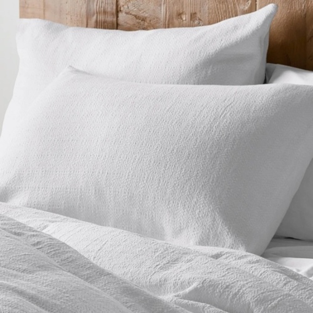 Coyuchi Monterey Organic Cotton Pillow Sham Alpine White | EUC